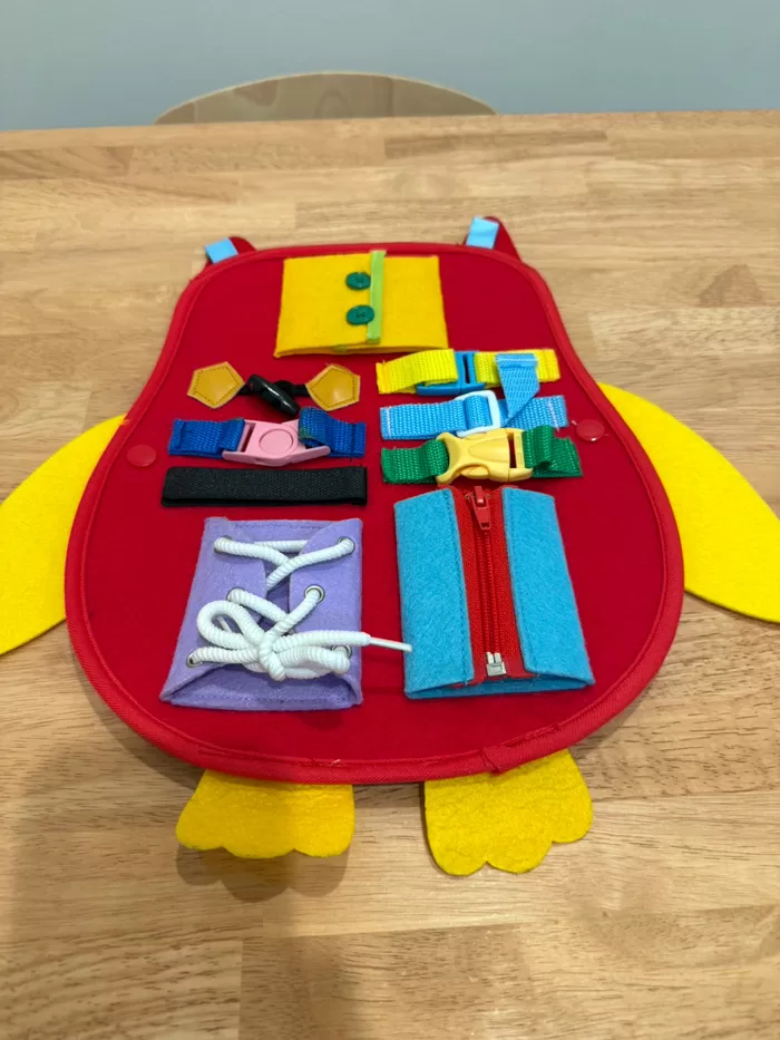 小さな指先の動きが、未来の大きな力に。（子どもの発達コラム）